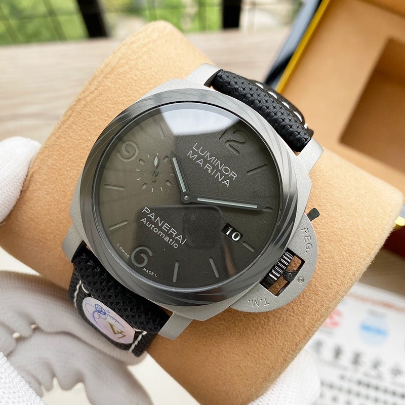 Panerai Luminor Marina Replica Watch Luxury Timepiece with Core Features-3