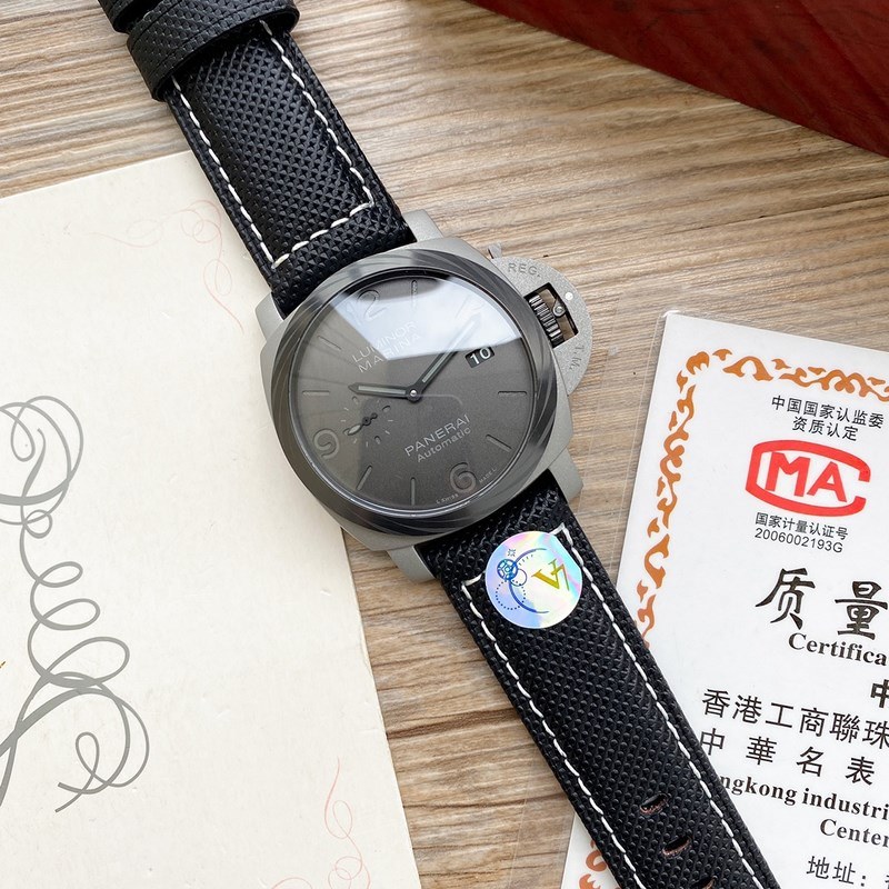 Panerai Luminor Marina Replica Watch Luxury Timepiece with Core Features-6