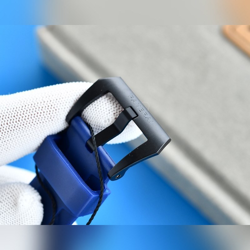 Panerai Submersible BMG-Tech 47mm Metal Glass Replica Watch-6