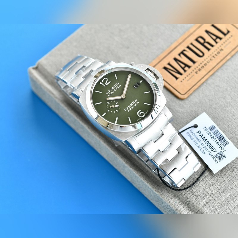 Panerai Luminor 01304 Series 44mm Stainless Steel Polished-4