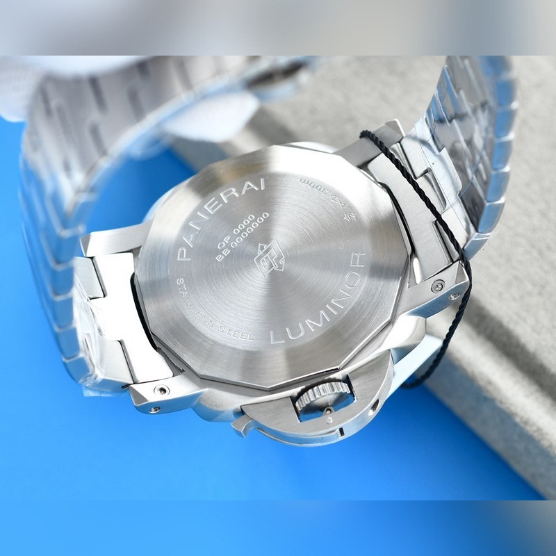 Panerai Luminor 01304 Series 44mm Stainless Steel Polished-6