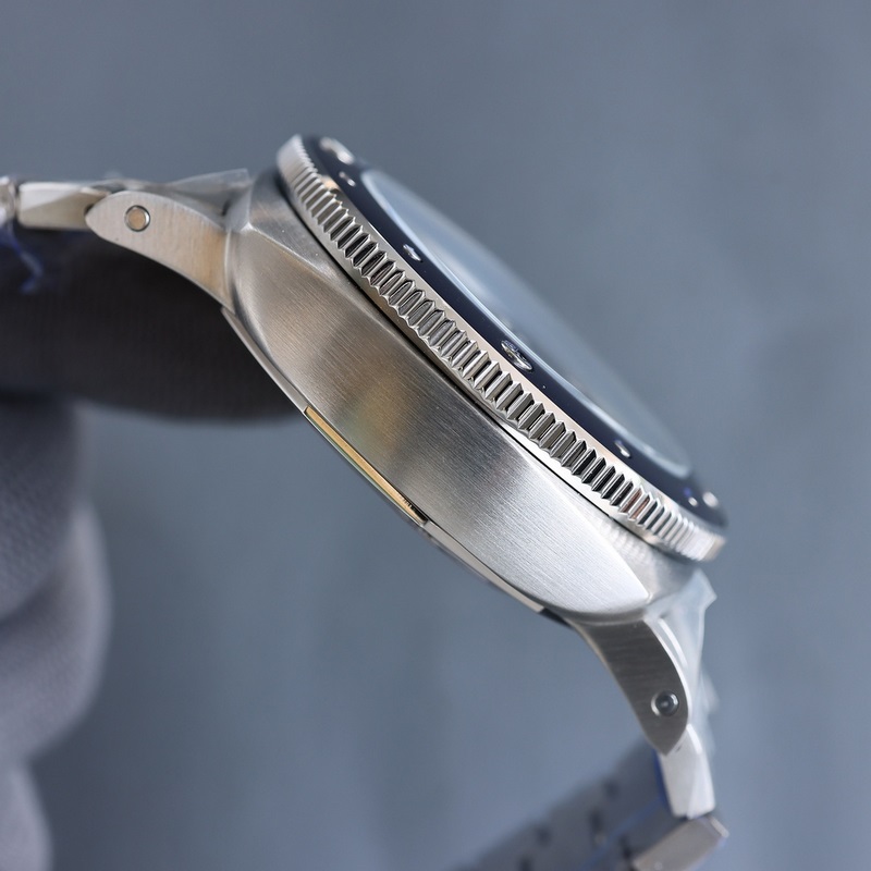 Panerai Submersible BMG-Tech 47mm Latest V7 Version-5