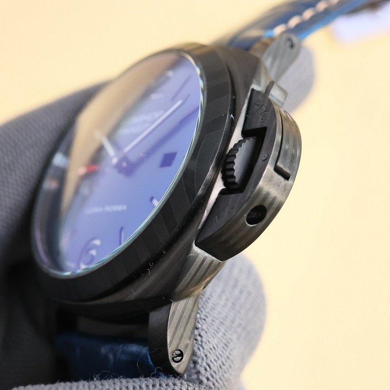 Panerai Submersible BMG-TECH 47mm Metal Glass Dive Replica Watch-5