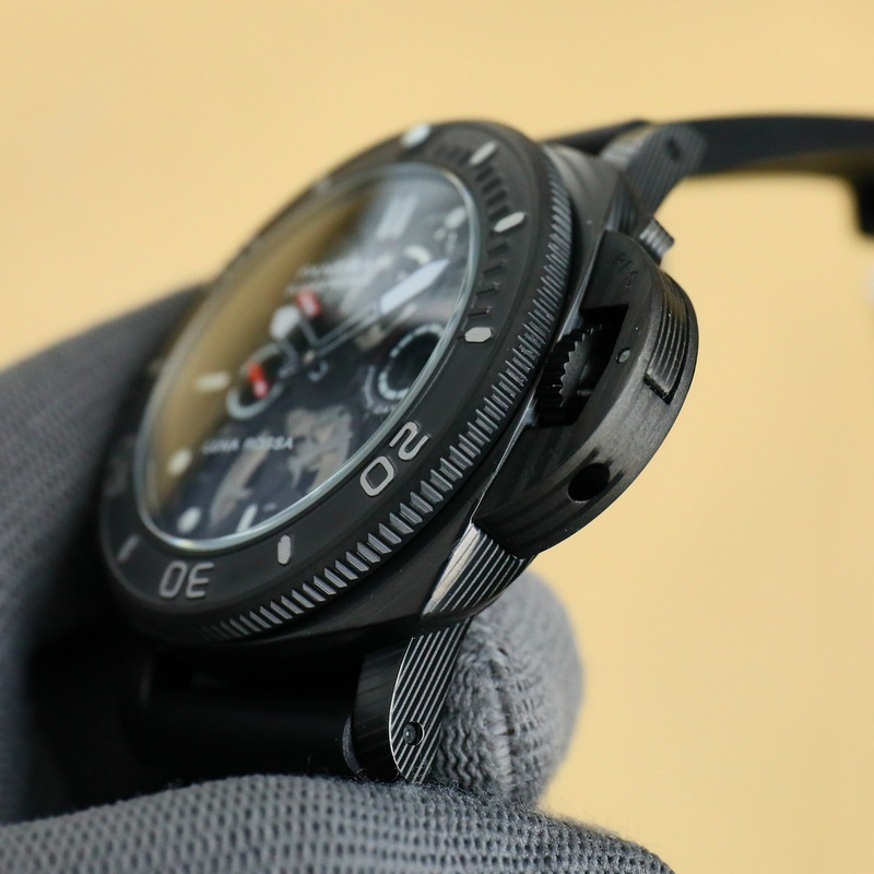 Panerai Submersible BMG-TECH 47mm New Model-5