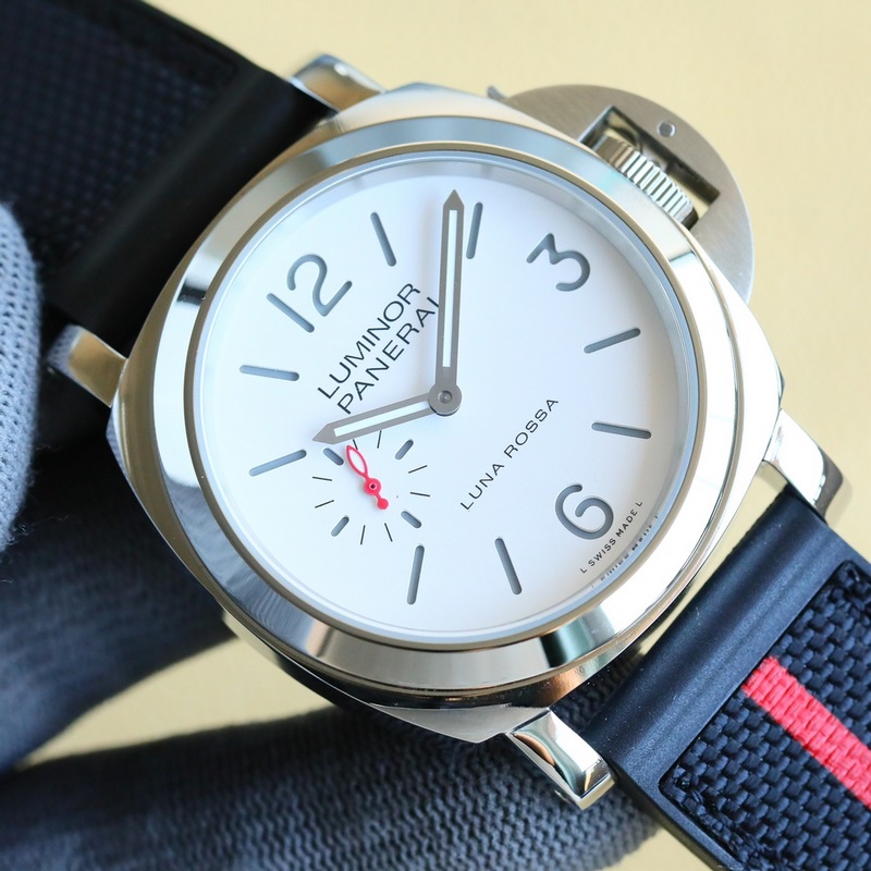 Panerai Luminor Marina V7 New Exclusive Release Features-4