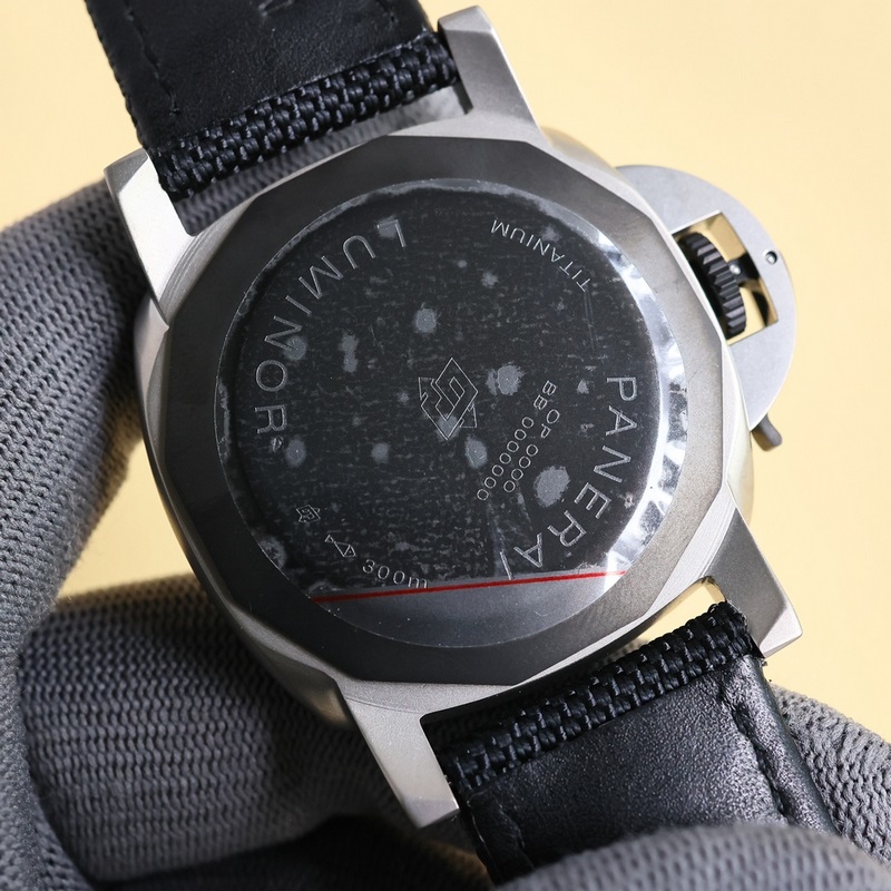 Panerai Submersible BMG-Tech 47mm Metal Glass Dive Replica Watch-8
