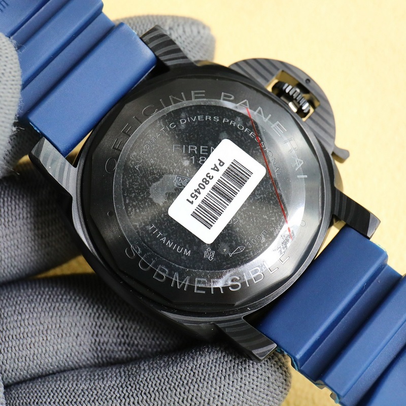 Panerai SUBMERSIBLE BMG-TECH 44mm Metallic Glass Dive Replica Watch-7