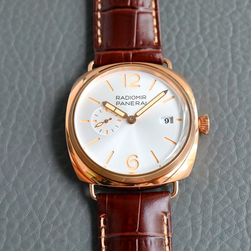 Panerai Radiomir V7 New Automatic Men's Replica Watch-4