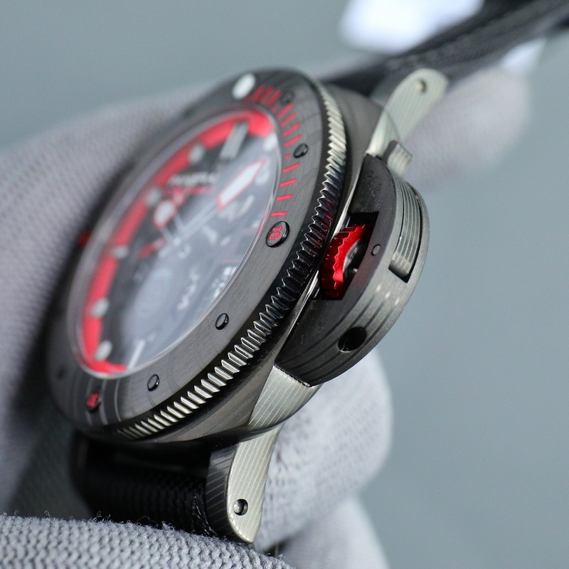 Panerai V7 Submersible BMG-TECH 47mm Dive Replica Watch-6