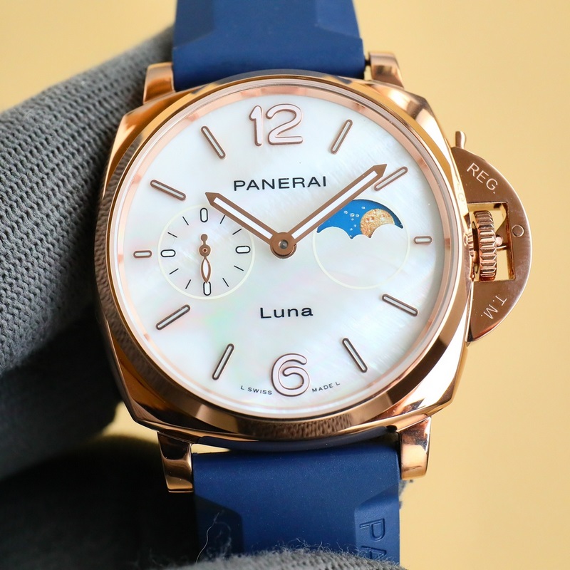 Panerai Luminor D V7 Factory Ultra-Thin Small Size Replica Watch-3