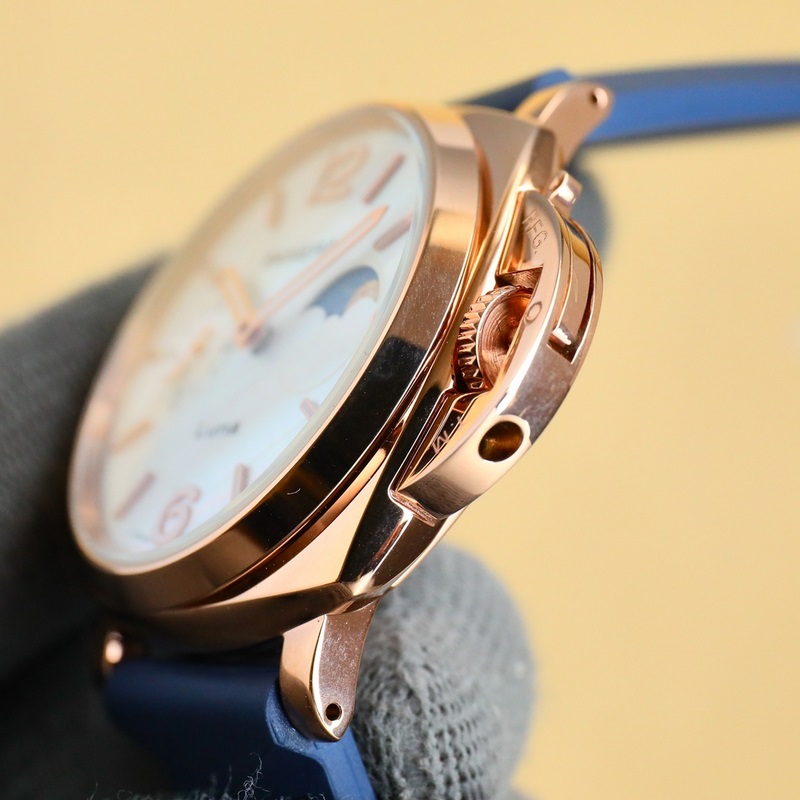 Panerai Luminor D V7 Factory Ultra-Thin Small Size Replica Watch-6