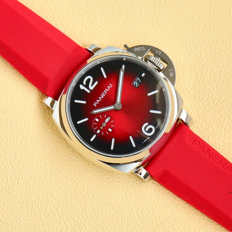 Panerai Luminor D Ultra-Thin Mini Size Replica by V7-4