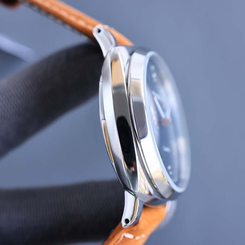 Panerai Luminor Due Ultra-Thin Small Size Replica Watch-5