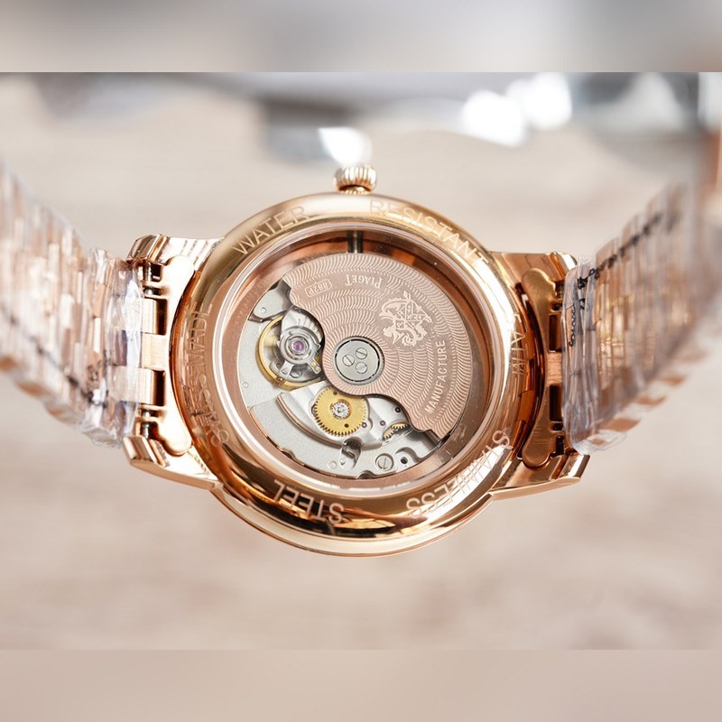 Piaget Altiplano Classic Ultra-Thin Replica Watch Elegant Luxury Timepiece-7