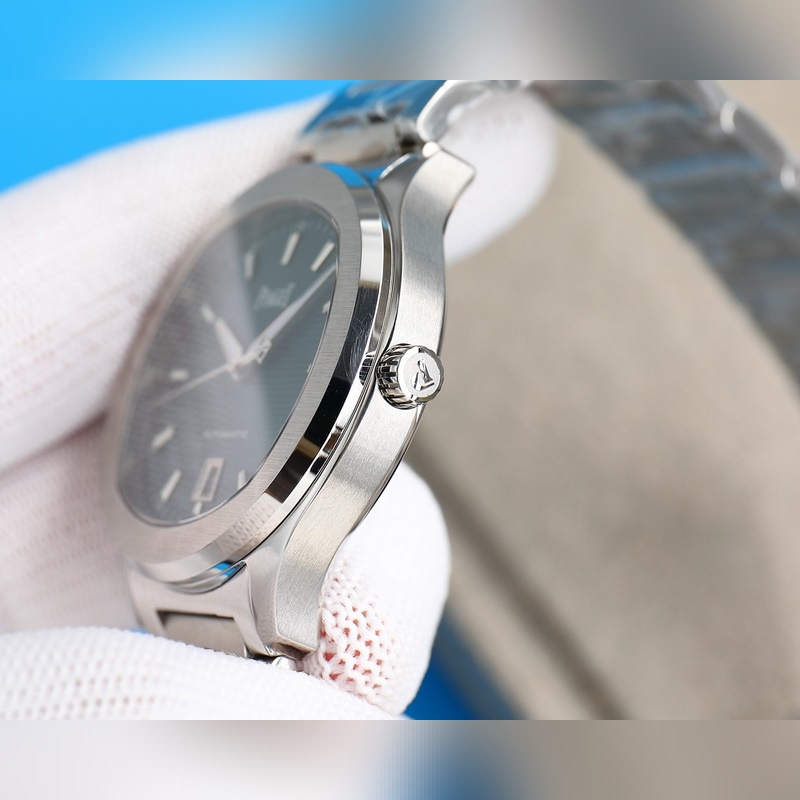 Piaget Polo S Series New Steel Bracelet with Artful Finish-6