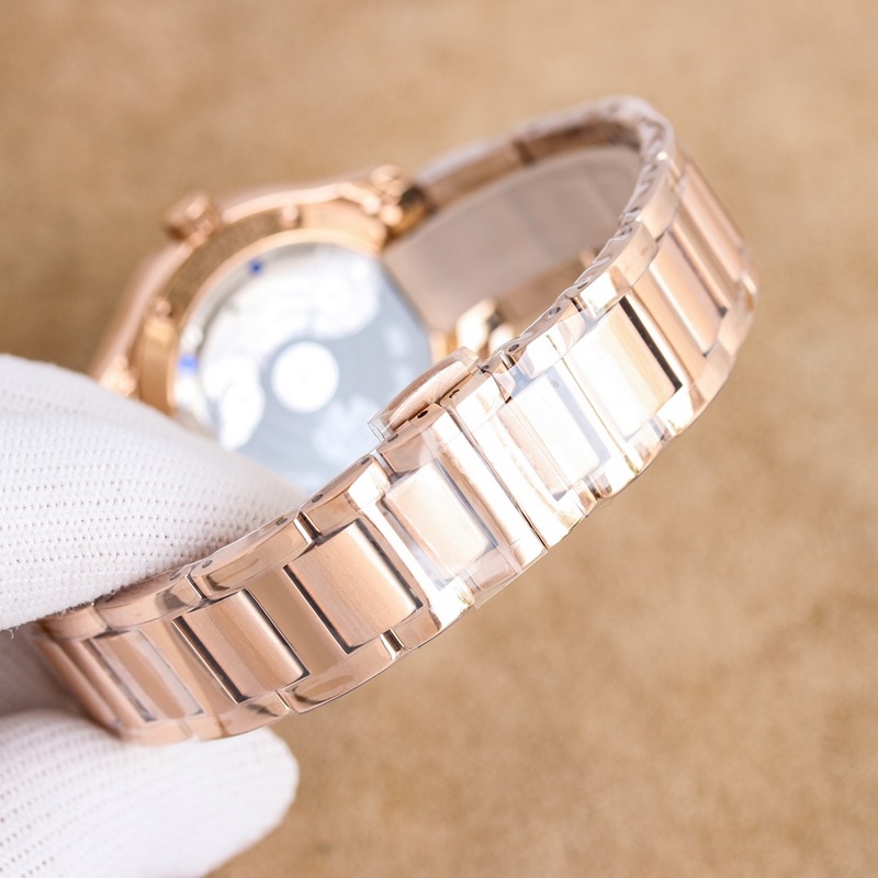 Piaget Polo Couple Replica Watch Slim Design Quality Testaments Mini Nautilus-7