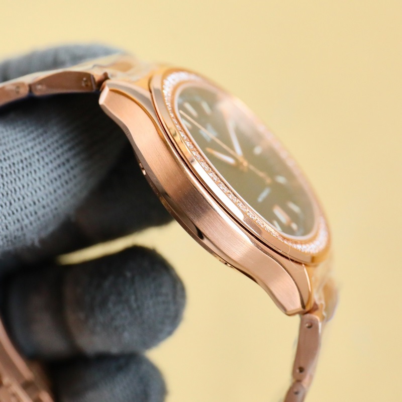 Piaget Polo Slim Couple Replica Watch The Little Nautilus with Quality Craftsmanship-6