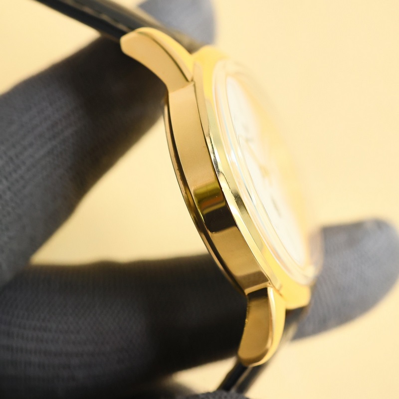Factory Altiplano Series Ultra-Thin Replica Watch by Piaget-5