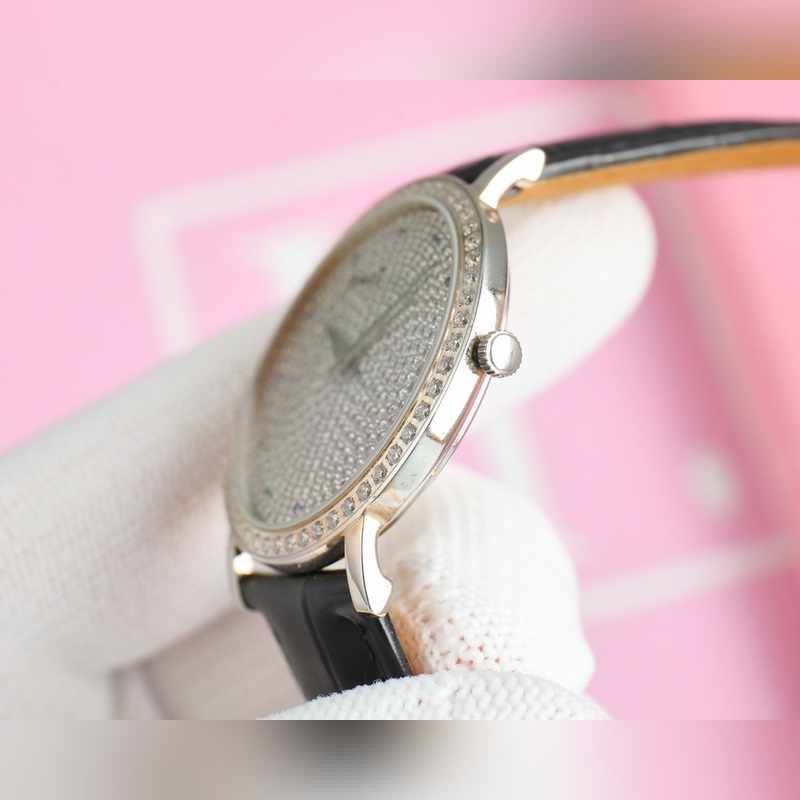 Piaget Altiplano Luxury Quartz Women's Replica Watch with Starry Sky Design-5