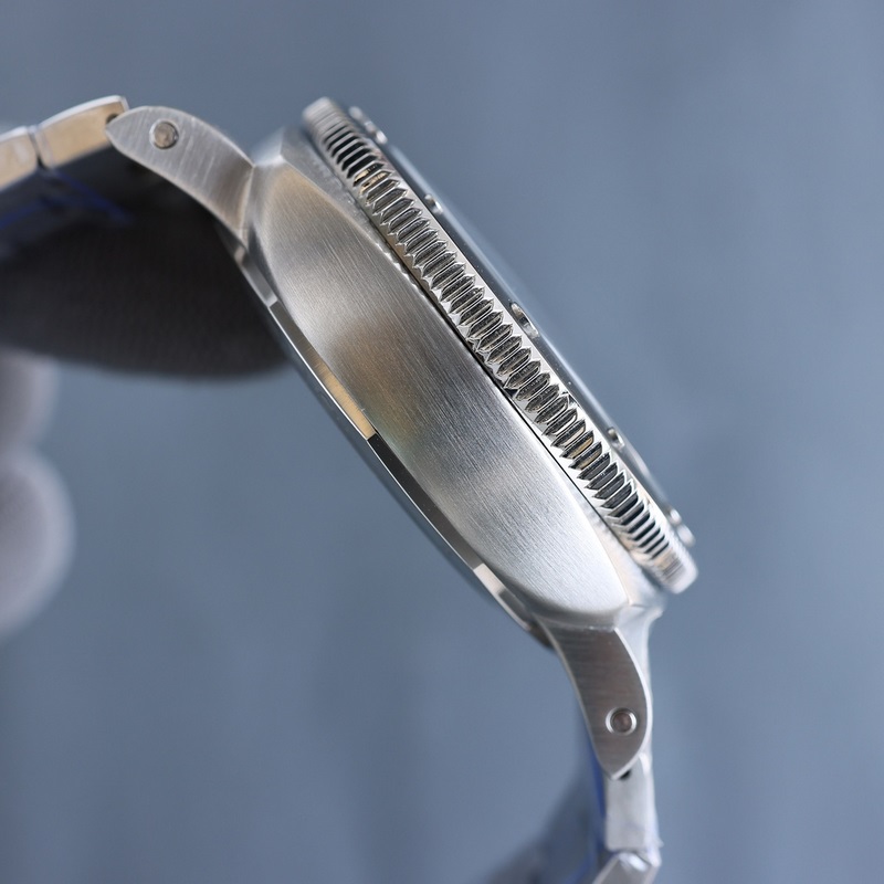 Panerai Submersible BMG-Tech 47mm Latest V7 Version-5