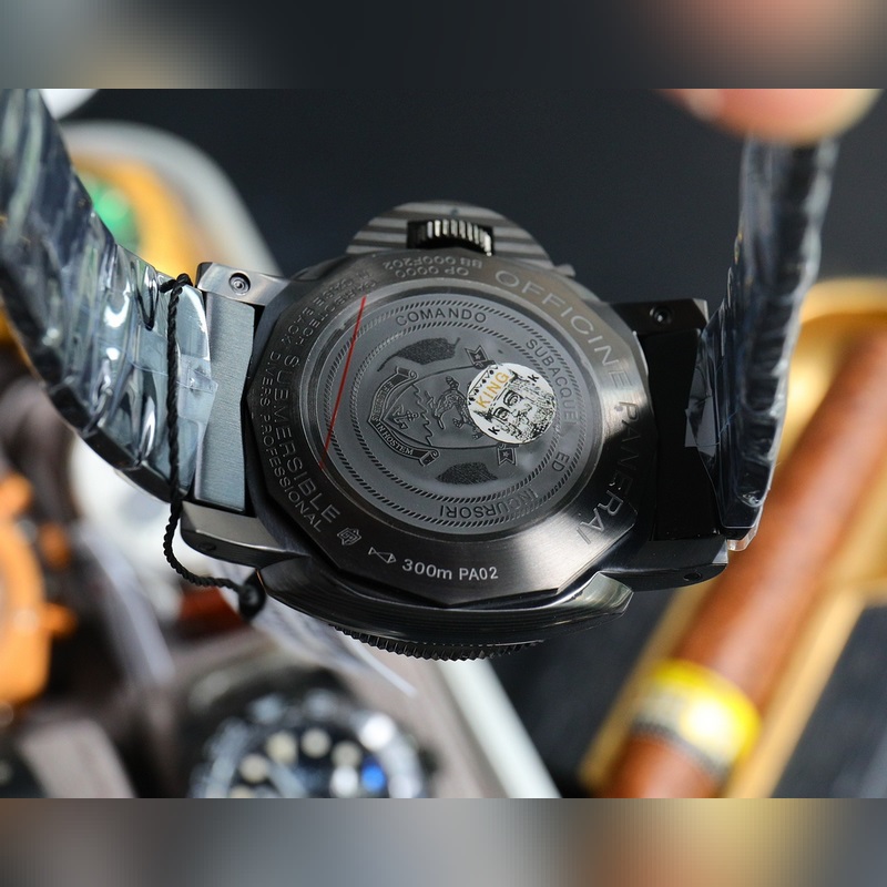 Panerai Submersible BMG-TECH 47mm New Model with Enhanced Durability-8