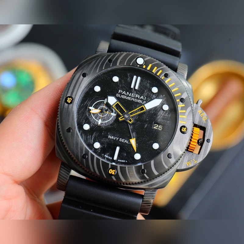 Panerai SUBMERSIBLE BMG-TECH 47mm Dive Replica Watch-2