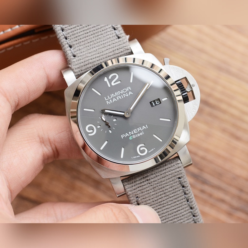 Panerai Luminor V7 AM01356 High-Tech Excellence in Quality-2