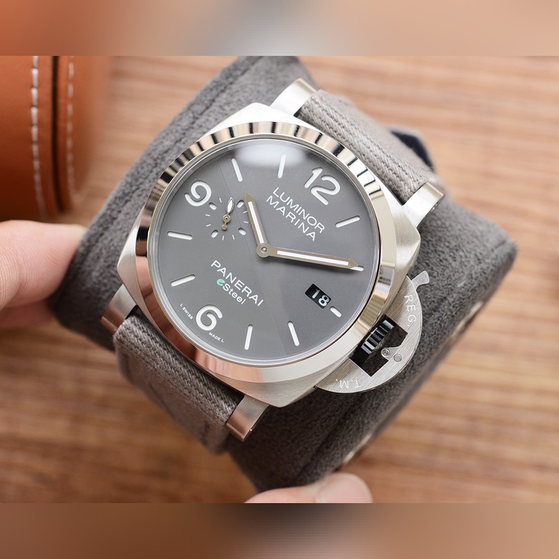 Panerai Luminor V7 AM01356 High-Tech Excellence in Quality-4