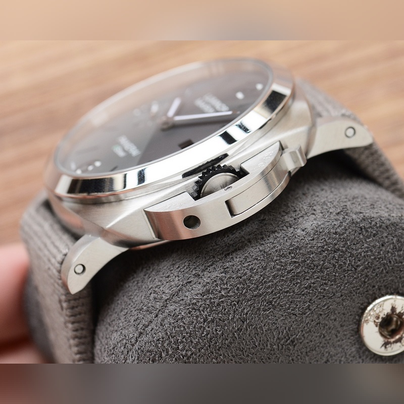 Panerai Luminor V7 AM01356 High-Tech Excellence in Quality-6