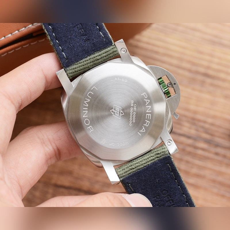 Panerai Luminor V7 AM01356 High-Tech Excellence-8