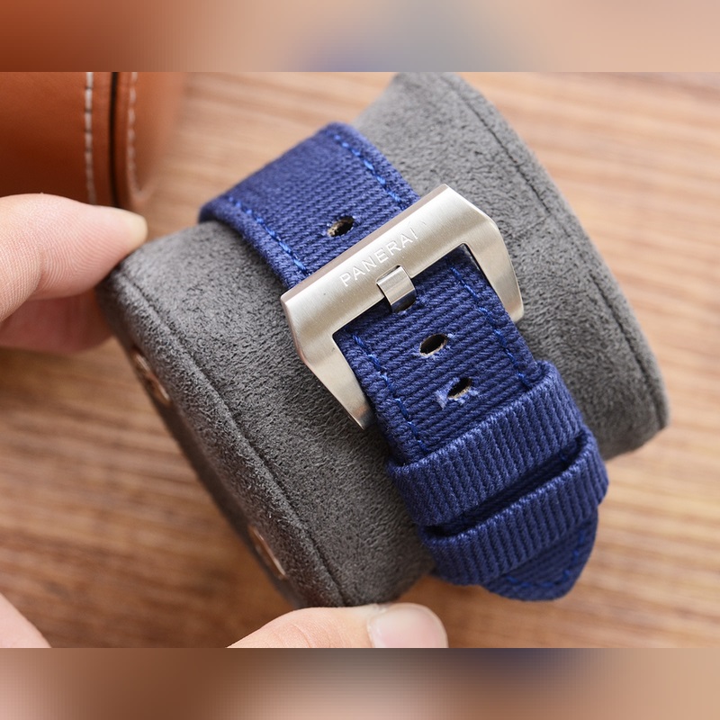 Panerai Luminor V7 AM01356 High-tech Excellence in Replica Watchmaking-7