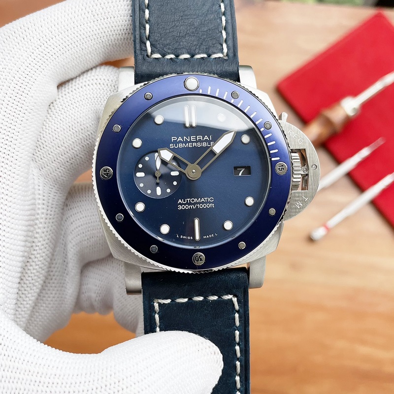 Panerai Submersible Verde Militare V7 Diving Replica Watch Series 4-5