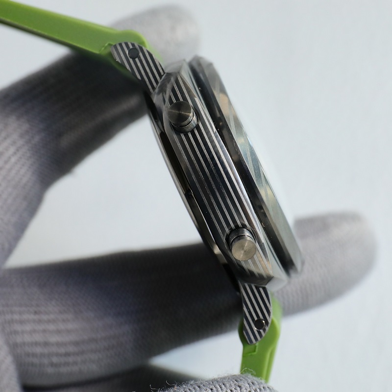 Panerai Submersible BMG-TECH 47mm New Model-5