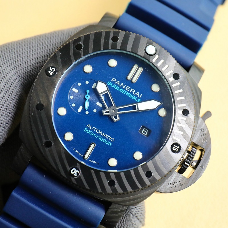 Panerai Submersible BMG-Tech 44mm Metal Glass Dive Replica Watch-4