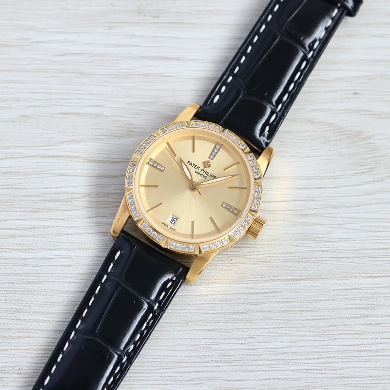 Patek Philippe Calatrava 36mm Luxury Replica Watch-2