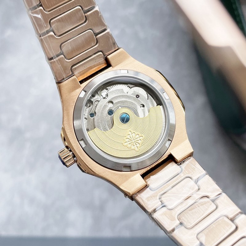 Patek Philippe Nautilus Women's 7118 Elegant Sport Replica Watch-7