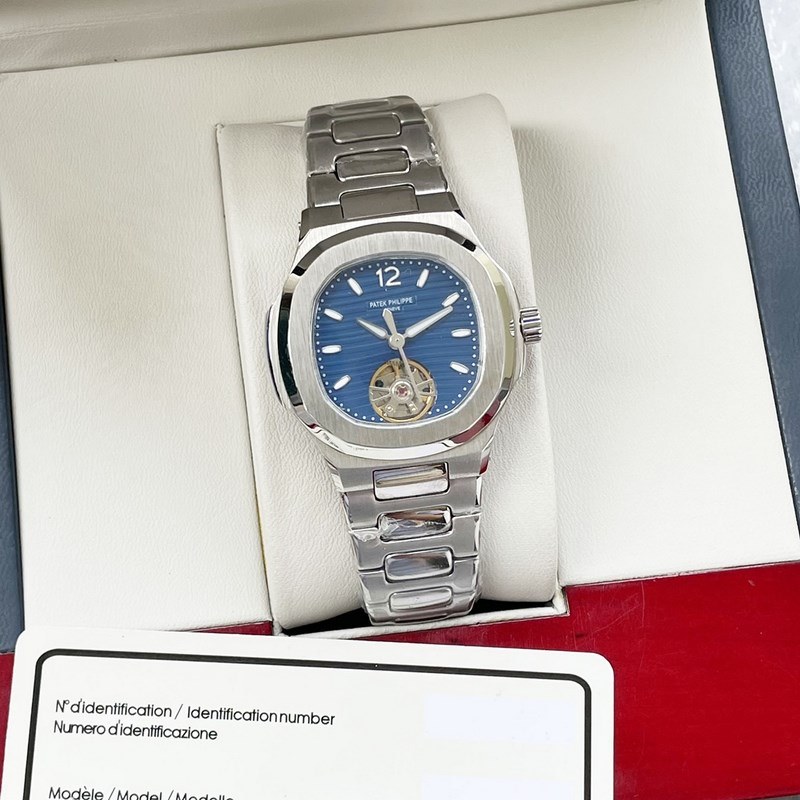 Patek Philippe Nautilus 7118 Women's Replica Watch Elegant Sport Series-1