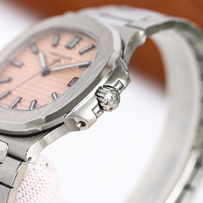 Patek Philippe Nautilus 5711 Classic Stainless Steel Replica Watch-6