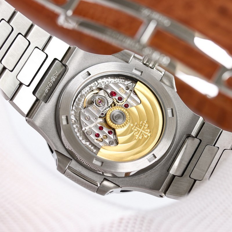 Patek Philippe Nautilus 5711 Classic Stainless Steel Replica Watch-8