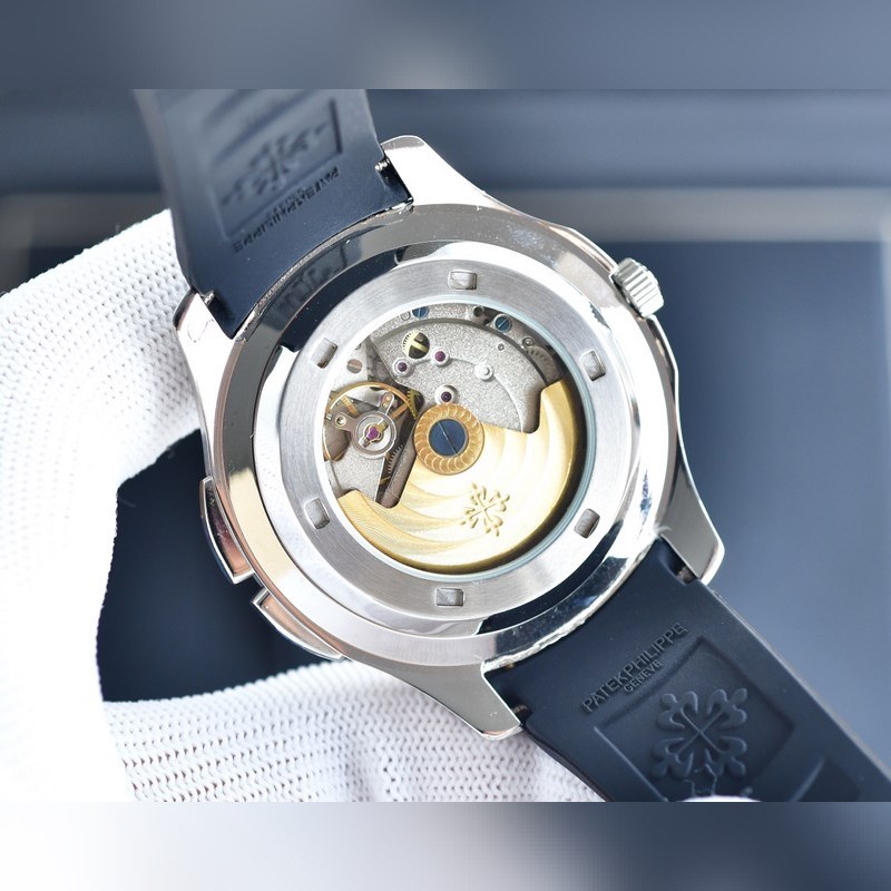 Patek Philippe Aquanaut Travel Time 5164A Dual Time Zone Calendar-7