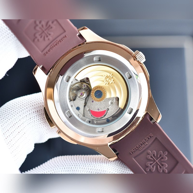 Patek Philippe Aquanaut Travel Time 5164A Dual Time Zone Calendar-7