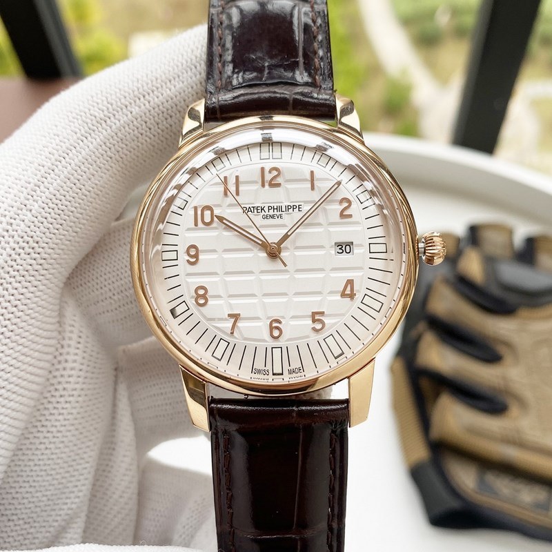 Patek Philippe Aquanaut 42mm Replica Watch Luxury Timepiece-4