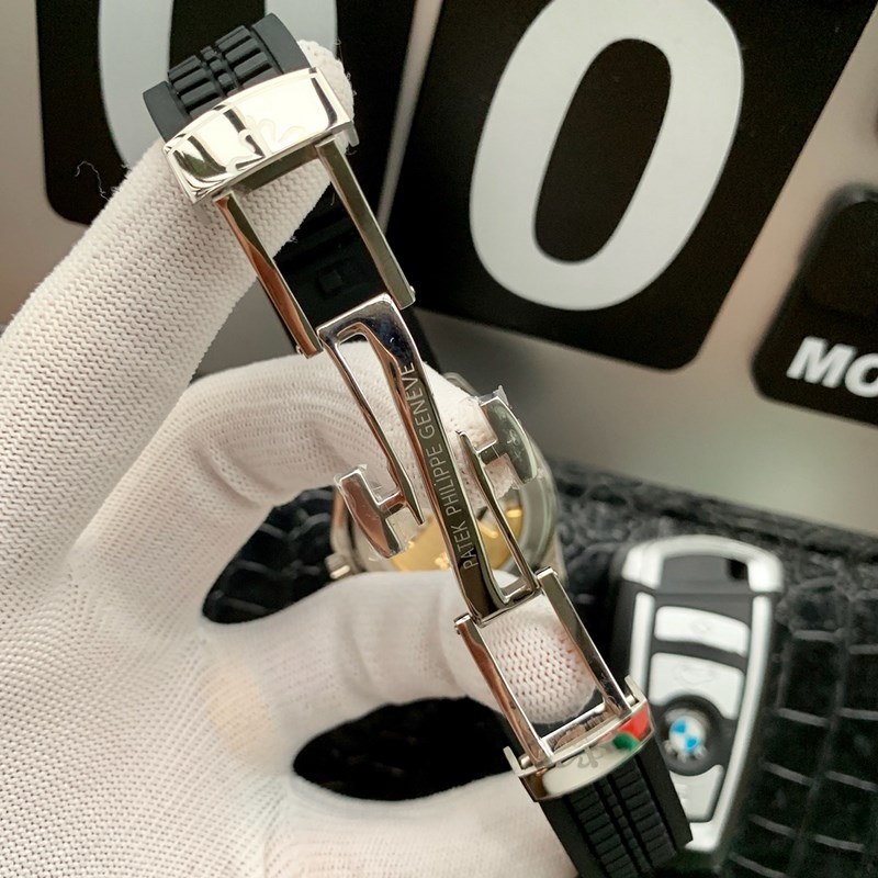 Patek Philippe Aquanaut 40.8mm Luxury Replica Watch-6