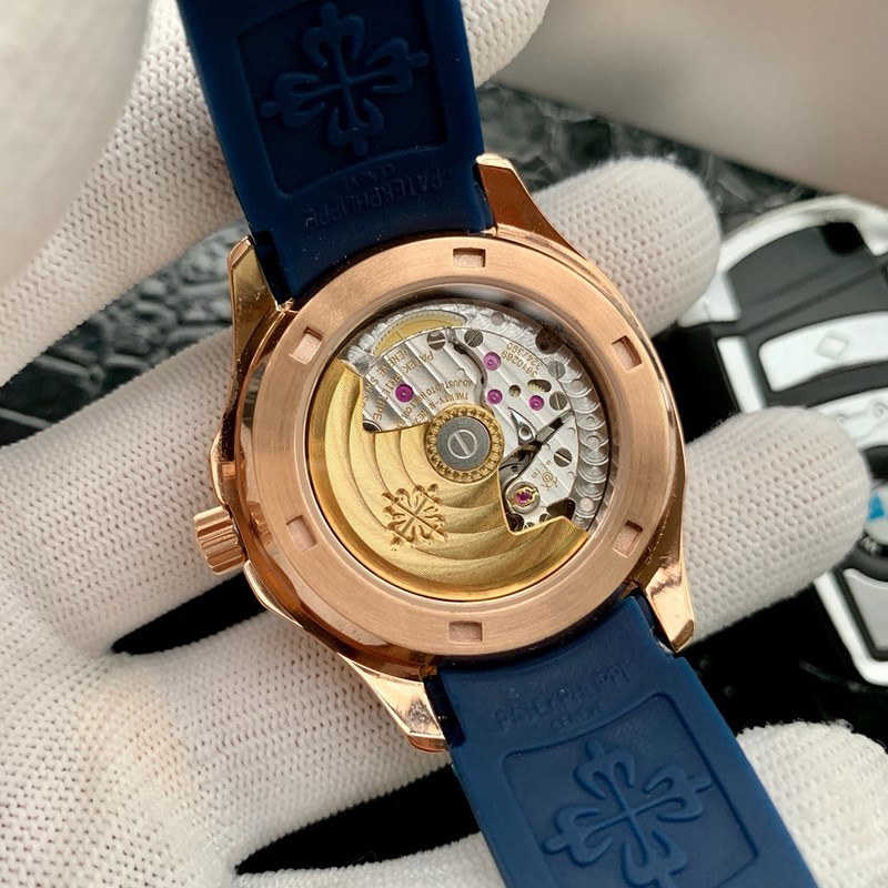 Patek Philippe Aquanaut 40.8mm Luxury Replica Watch-7