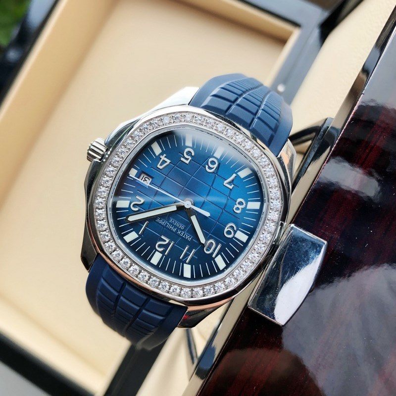 Patek Philippe AQUANAUT 5167A WristReplica Watch Quality Timepiece-5
