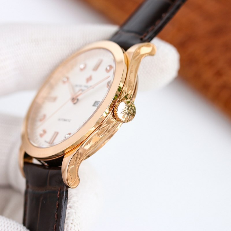 Patek Philippe Calatrava Overseas Carved Replica Watch Unique Elegance-2