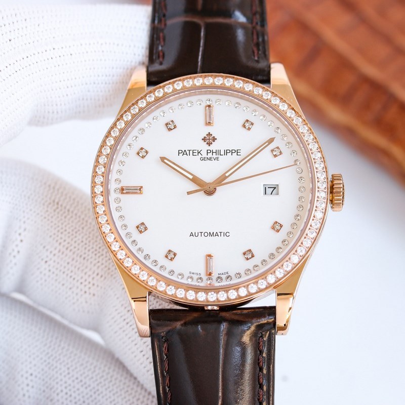 Patek Philippe Calatrava Overseas Engraved Replica Watch Unique Elegance and Quality-3