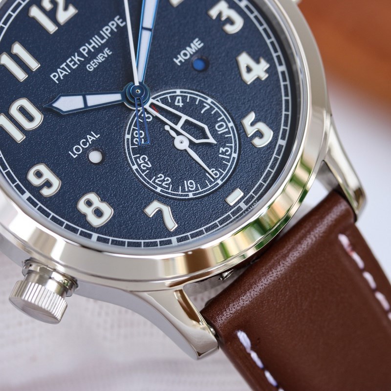Patek Philippe Calatrava Pilot Travel Time Ref. 5524 Luxury Dual-Time Replica Watch-5