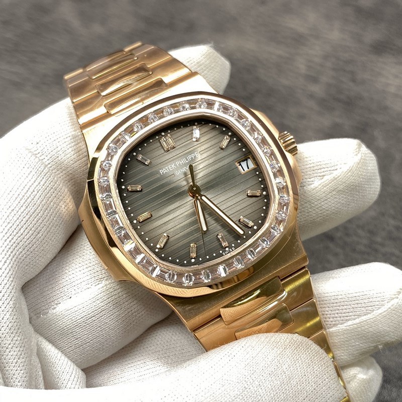Patek Philippe Nautilus Replica Watch Premium Quality Iconic Design-2