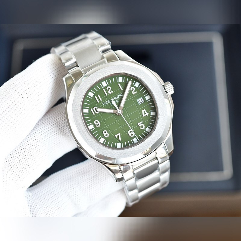Patek Philippe Aquanaut Classic Three-Hand Men's Replica Watch-2
